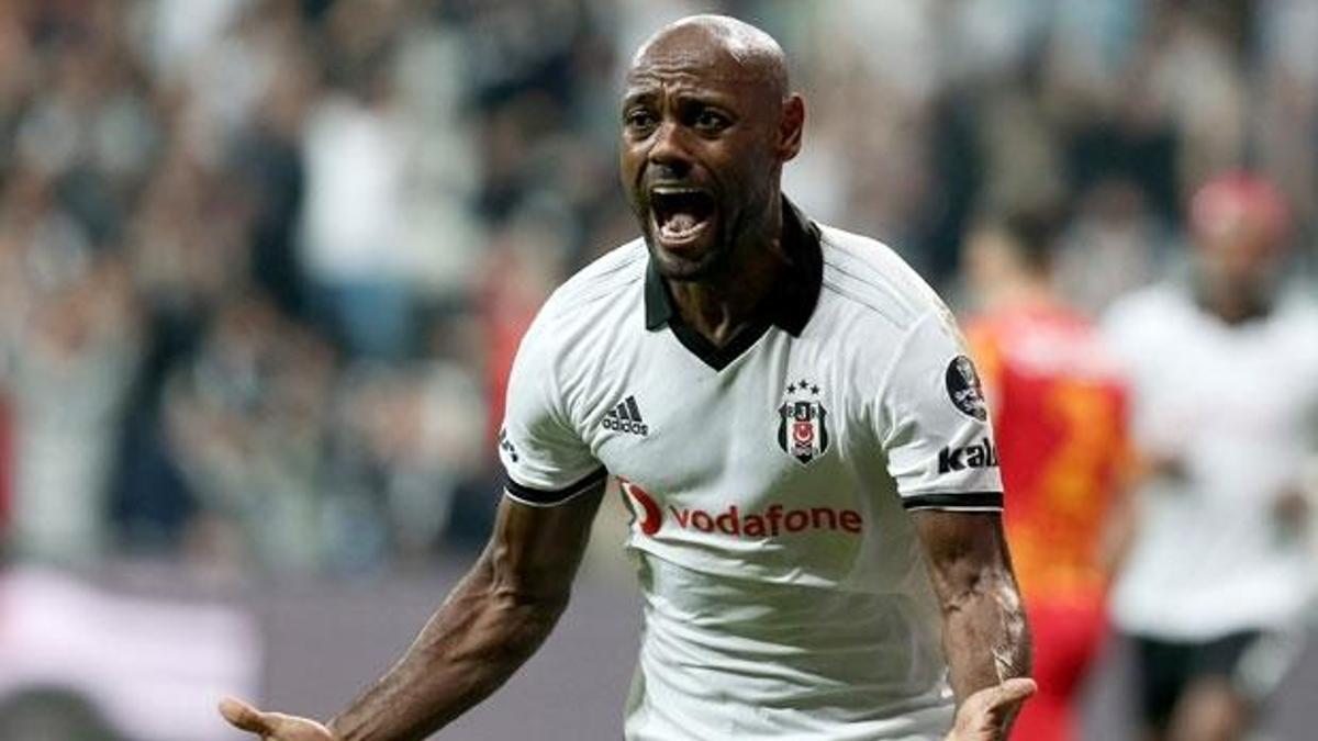 Vagner Love, FIFA'ya gidiyor!