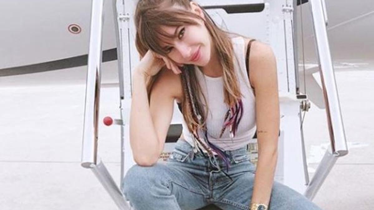 Şeyma Subaşı'dan direk dansı