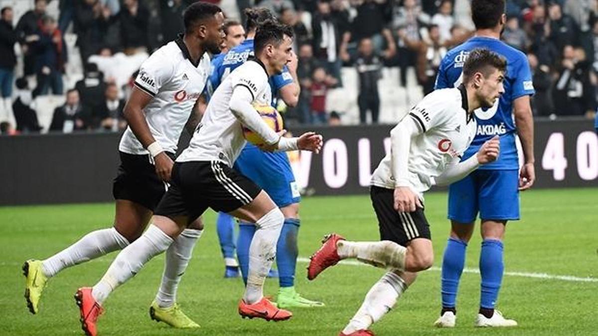 Beşiktaş evinde 'geri dönemedi'