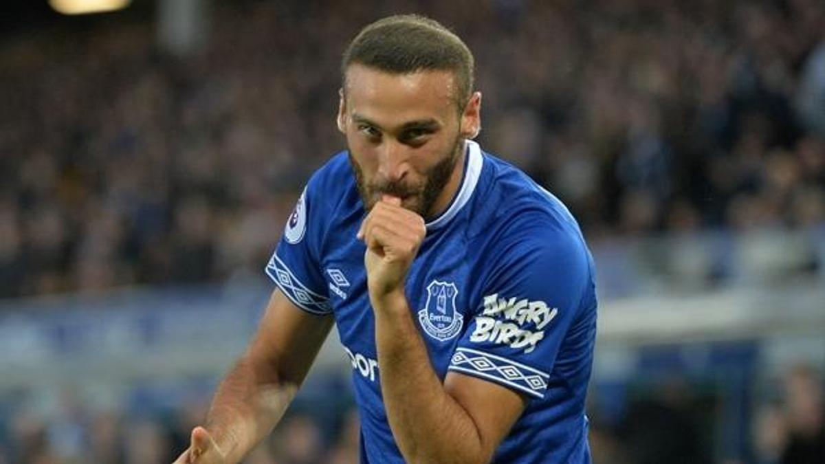 Cenk Tosun için iki teklif birden!