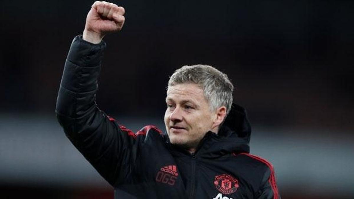 Solskjaer Manchester United'la tarih yazıyor!