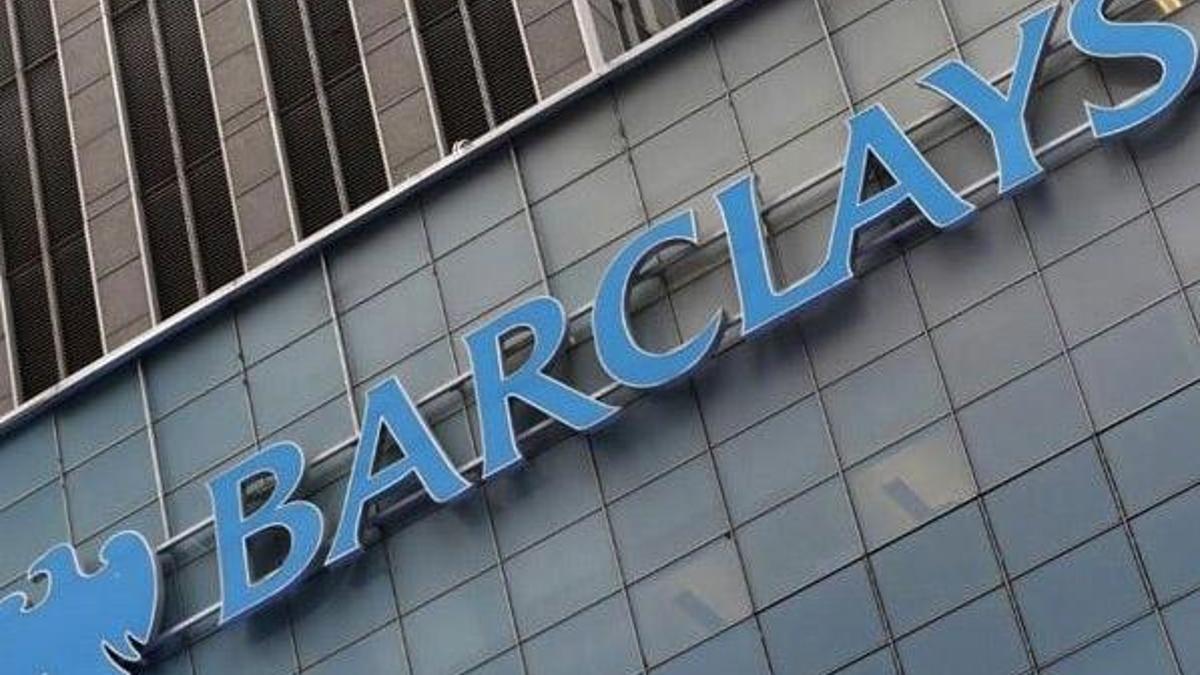 Ve izin çıktı! Barcalys müşteri paralarını İrlanda'ya aktaracak