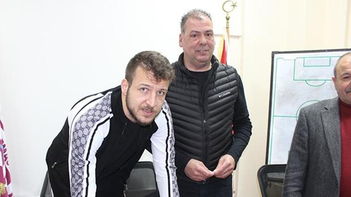 Batuhan Karadeniz imzaladı