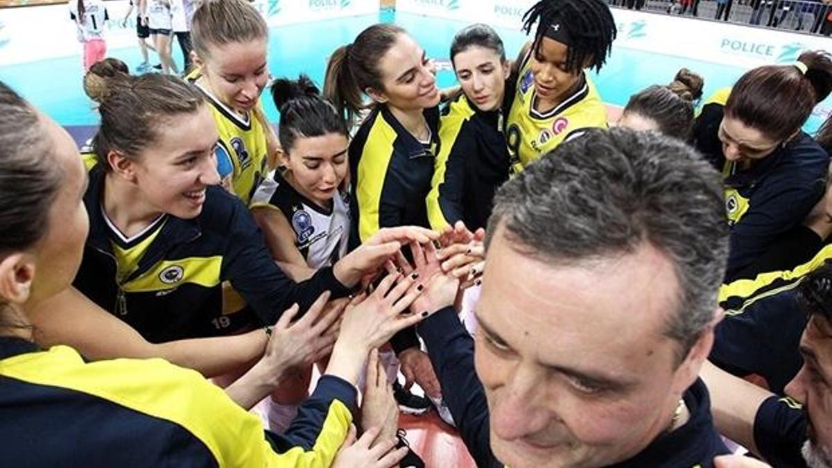 Kanarya liderliğini sürdürdü