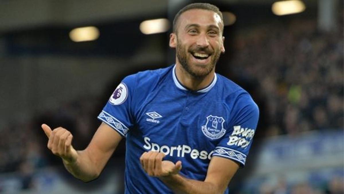 Cenk Tosun'a Premier Lig'den 3 talip! Israrla istediler...