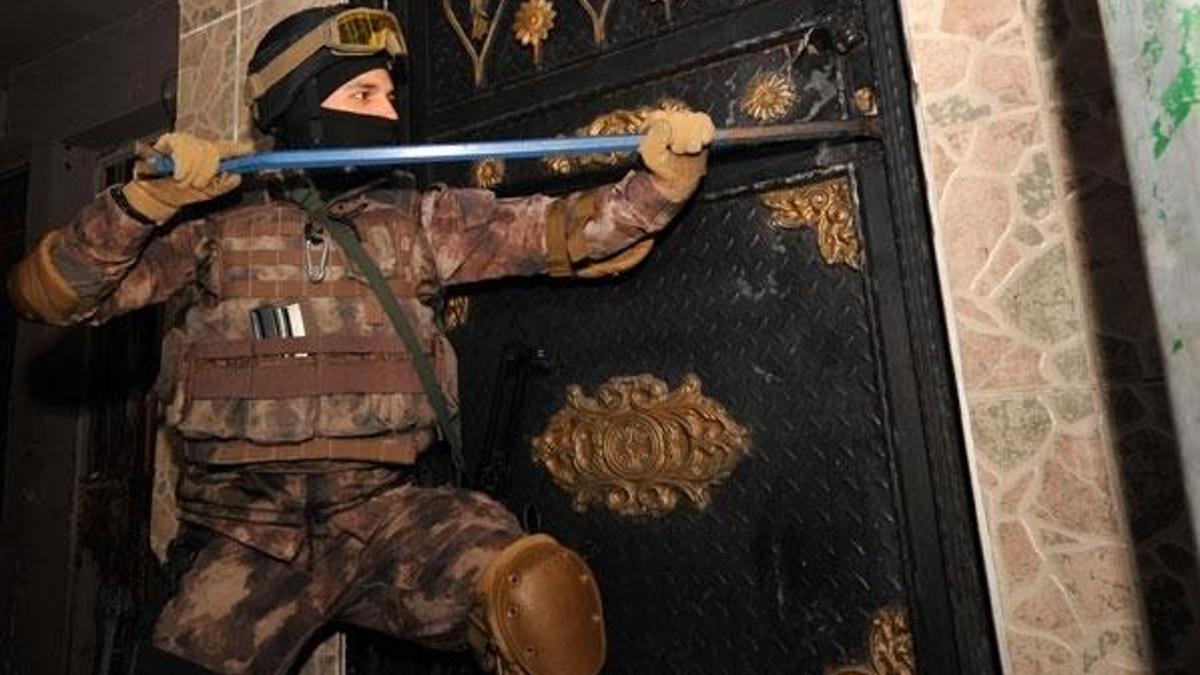 İstanbul'da iki ton skunk yakalandı!