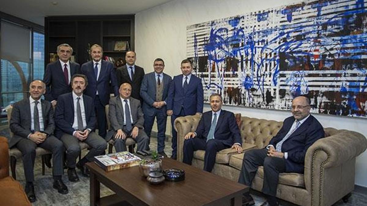İstanbul Valisi'nden Demirören Medya'ya ziyaret