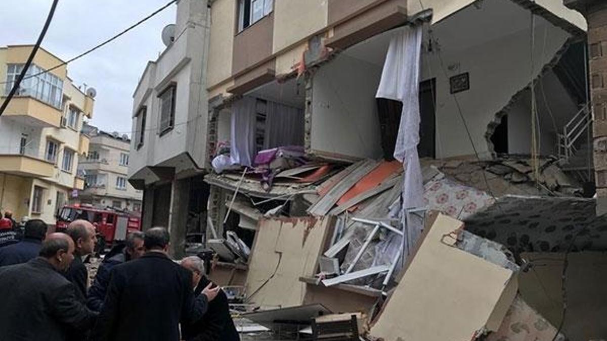 Gaziantep'te kanalizasyon hattında patlama: 2 yaralı