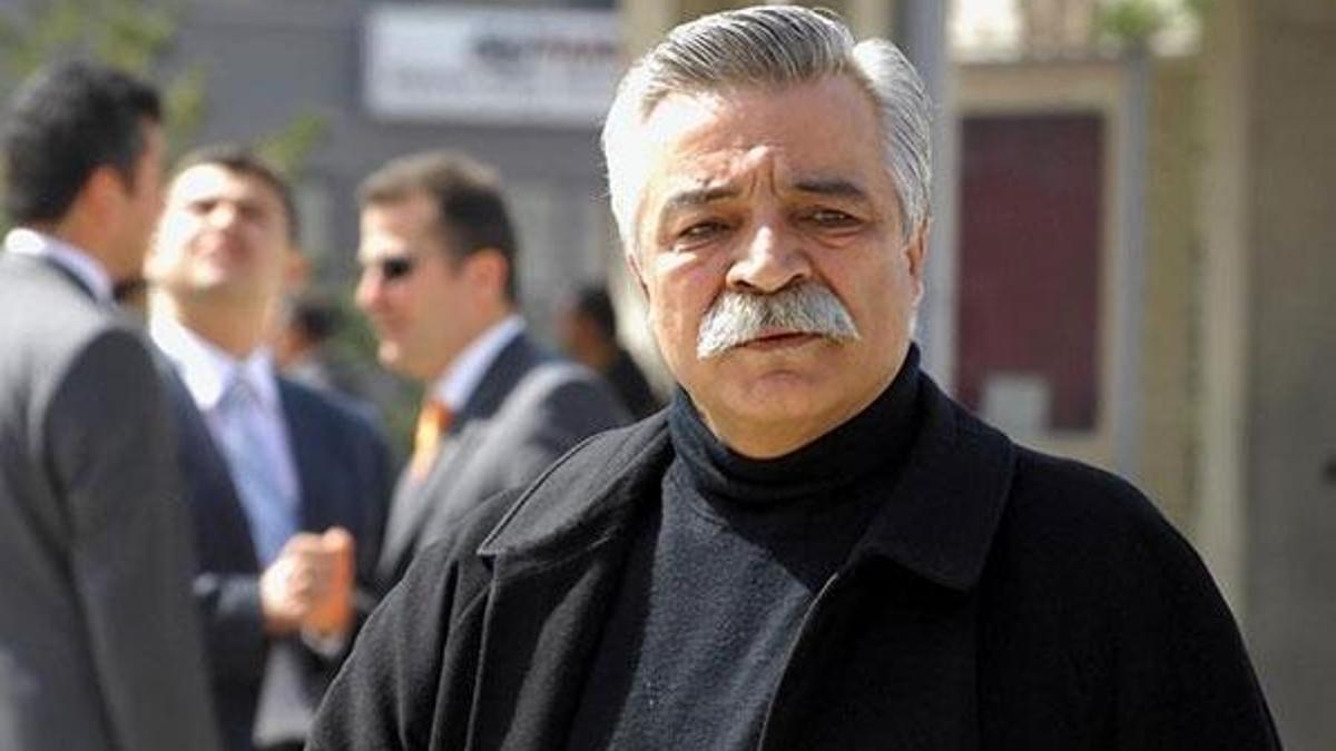 Ozan Arif hayatını kaybetti