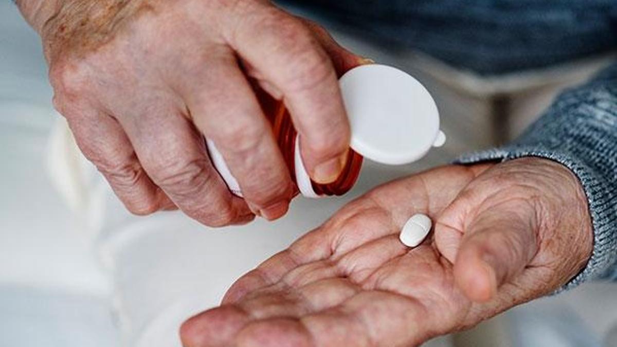 Sözleşmeli personelin refakat izni var mıdır?