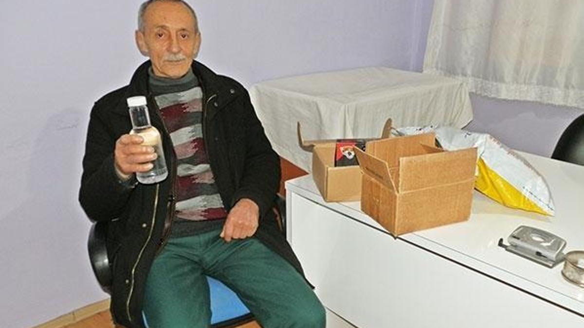 Telefon kazandı sandı paketi açınca şoke oldu