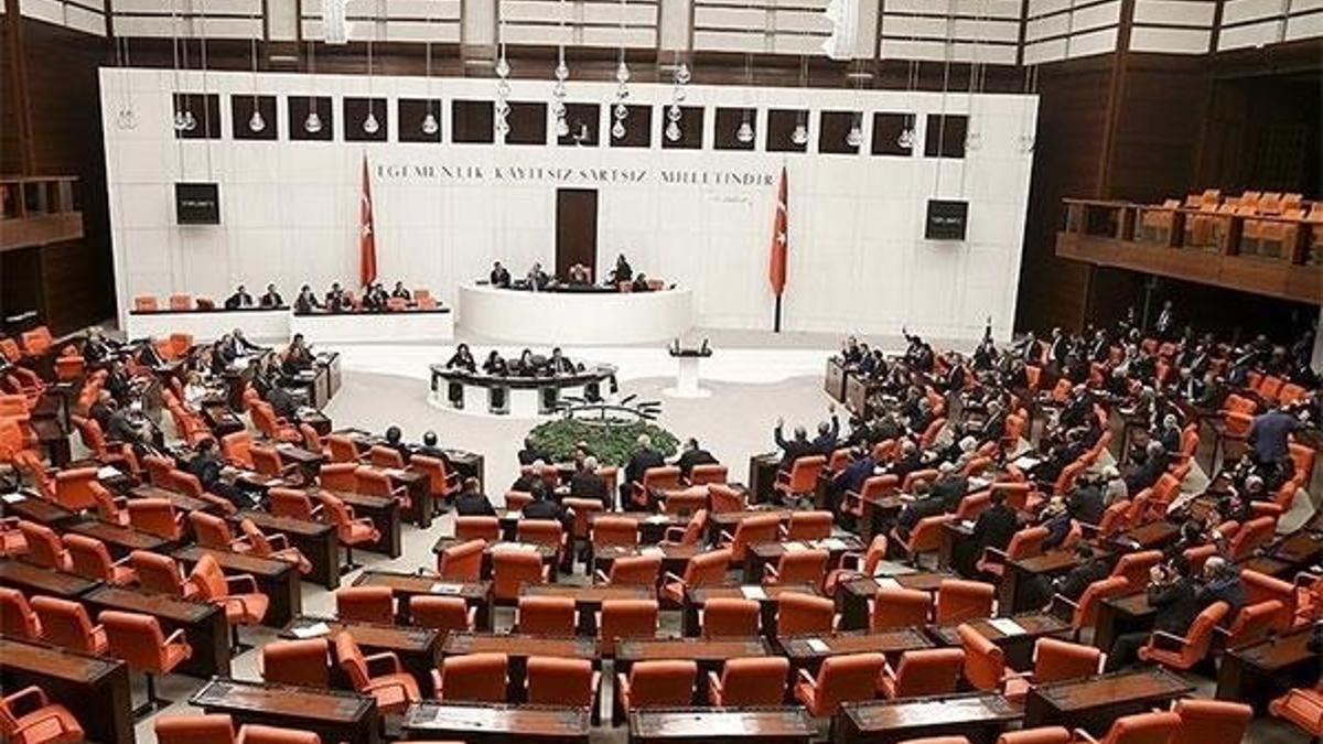 Yargı alanında düzenlemeler içeren teklif komisyonda kabul edildi!