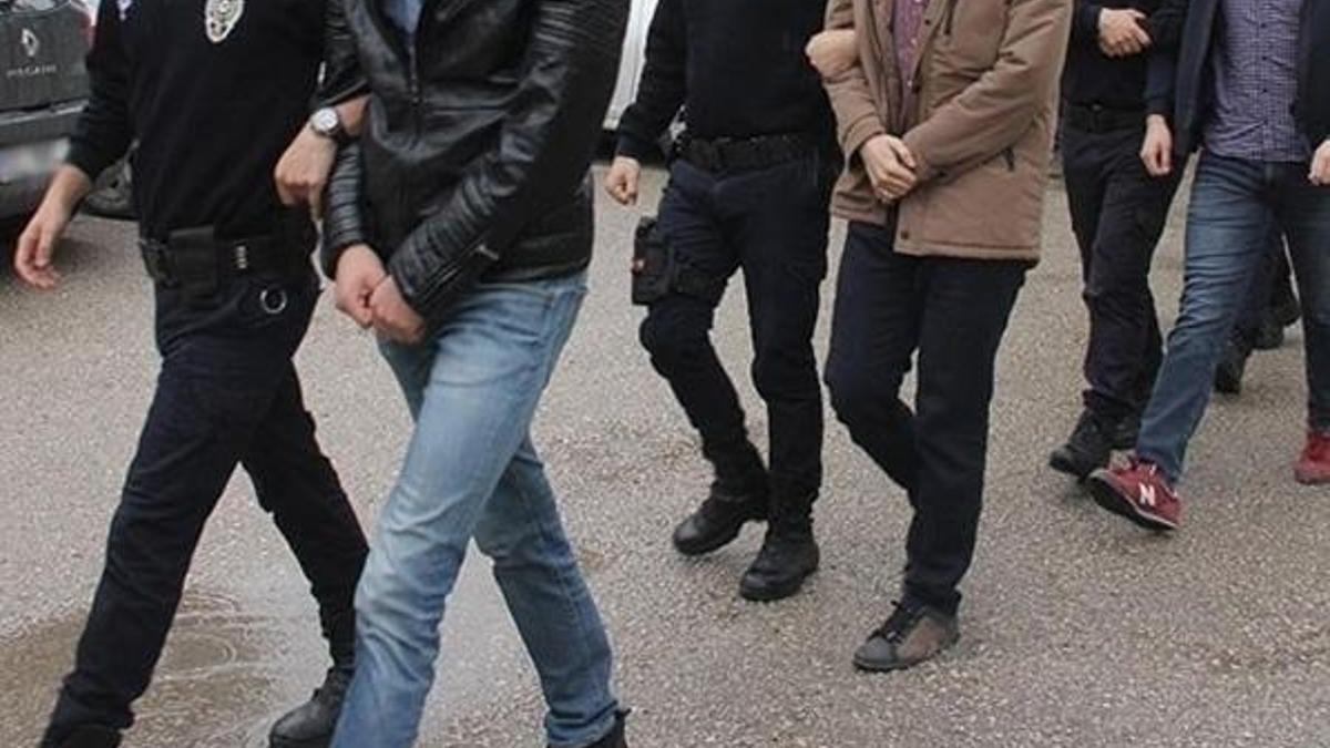 Türkiye genelinde dev operasyon! 3 bin 673 kişi...