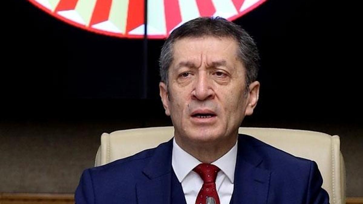 Bakan Selçuk, Bilim Sanat Merkezi açtı