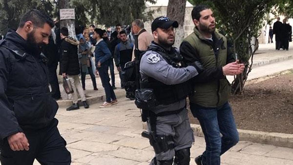 İsrail güçleri 22 Filistinliyi gözaltına aldı