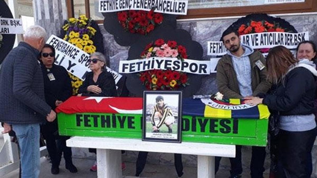 Abdullah Çevrim son yolculuğuna uğurlandı