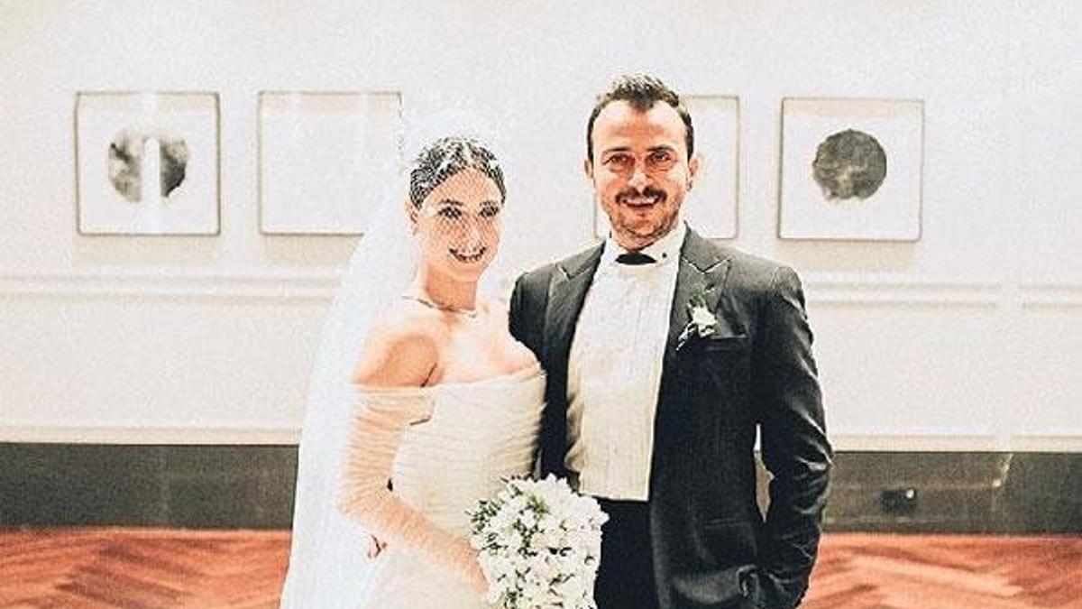 Hazal Kaya hamile mi?