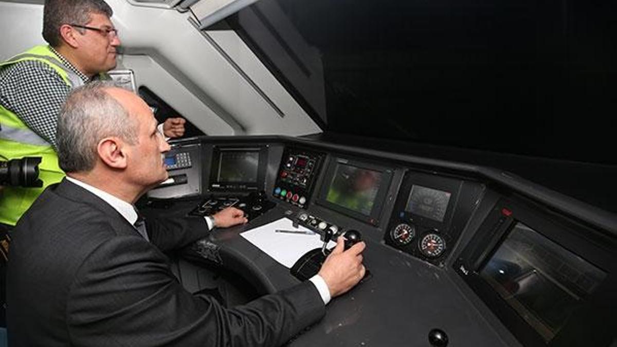 Yüksek Hızlı Tren bir ilki gerçekleştirdi! 4 saat 45 dakika..