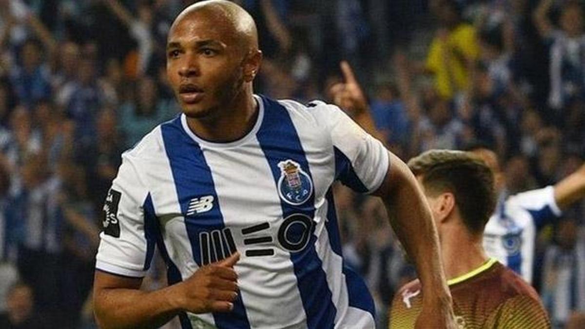Fenerbahçe'den Yacine Brahimi bombası!