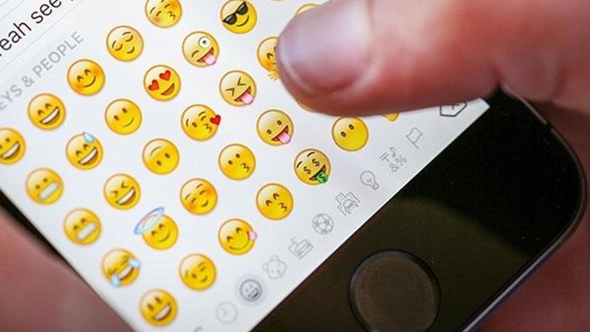 Emojiler ilişkileri zayıflatıyor