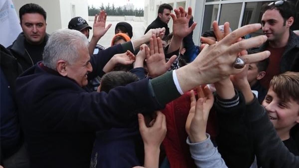 Yıldırım'dan "İstanbul'a 23 Mavi Bayraklı Plaj" sözü