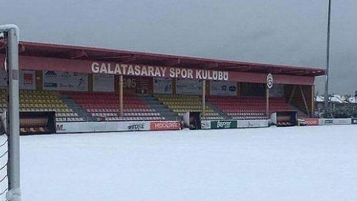 Galatasaray-Akhisar U21 maçı ertelendi