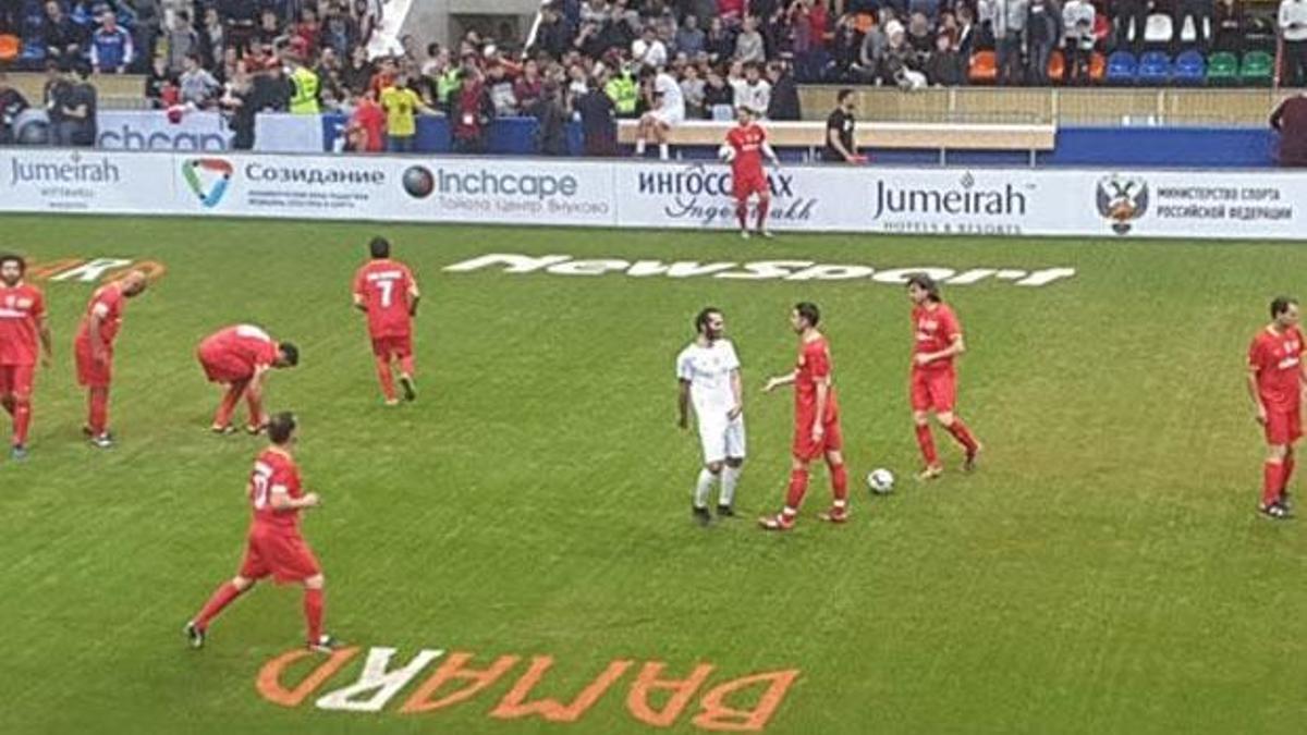 Futbolun efsaneleri Moskova'da