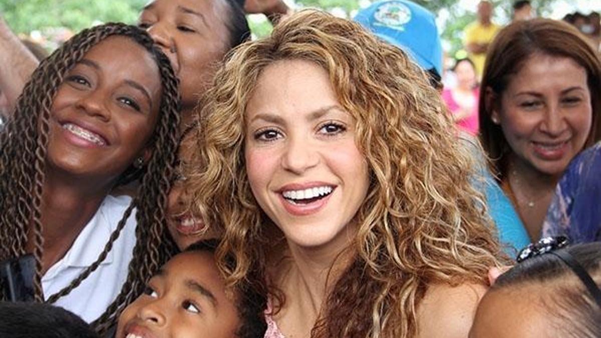Ünlü şarkıcı Shakira'ya kötü haber!