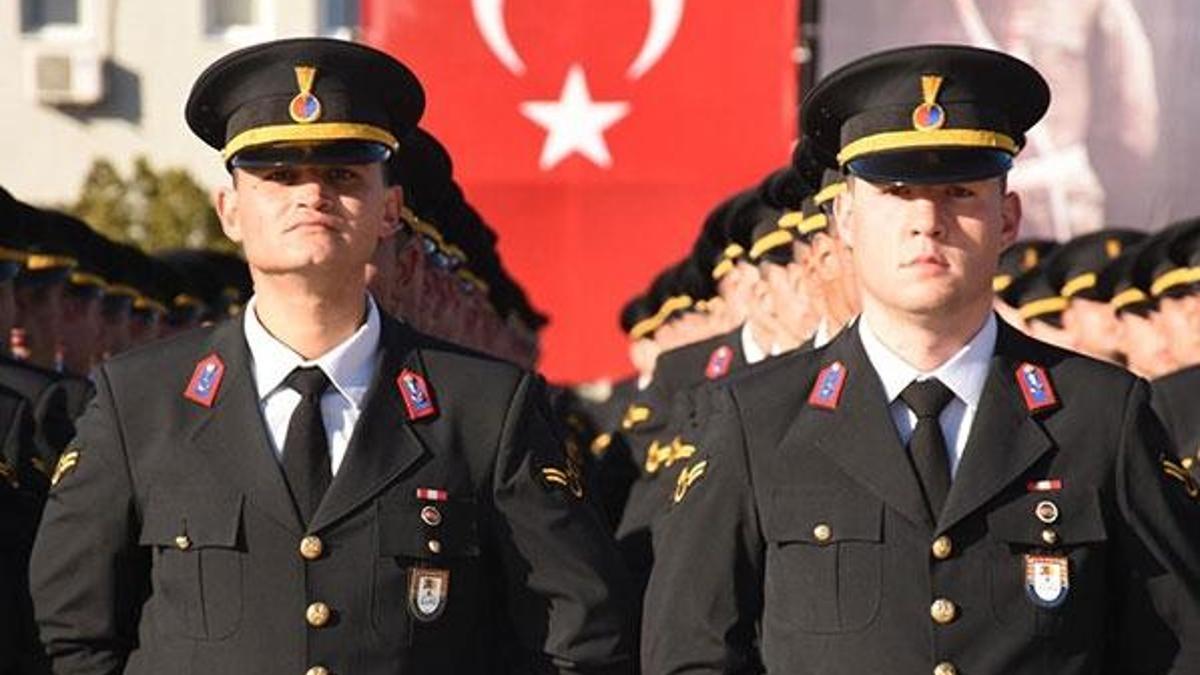 Son dakika... 3 bin 675 askeri personel alınacak