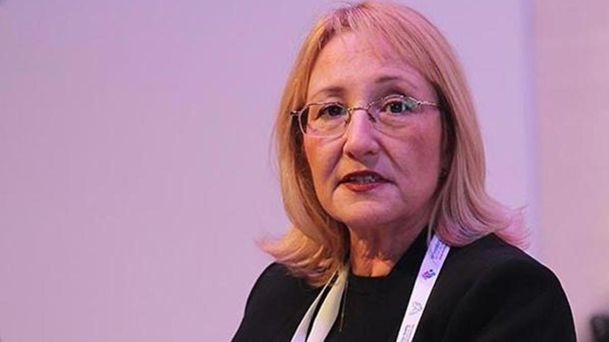 Prof. Dr. Beril Dedeoğlu, hastaneye kaldırıldı
