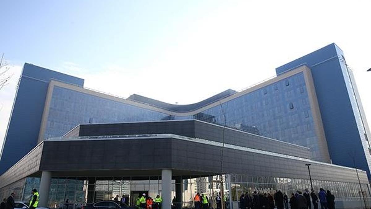 Bilkent Şehir Hastanesi'ne 12 bin personel alınacak