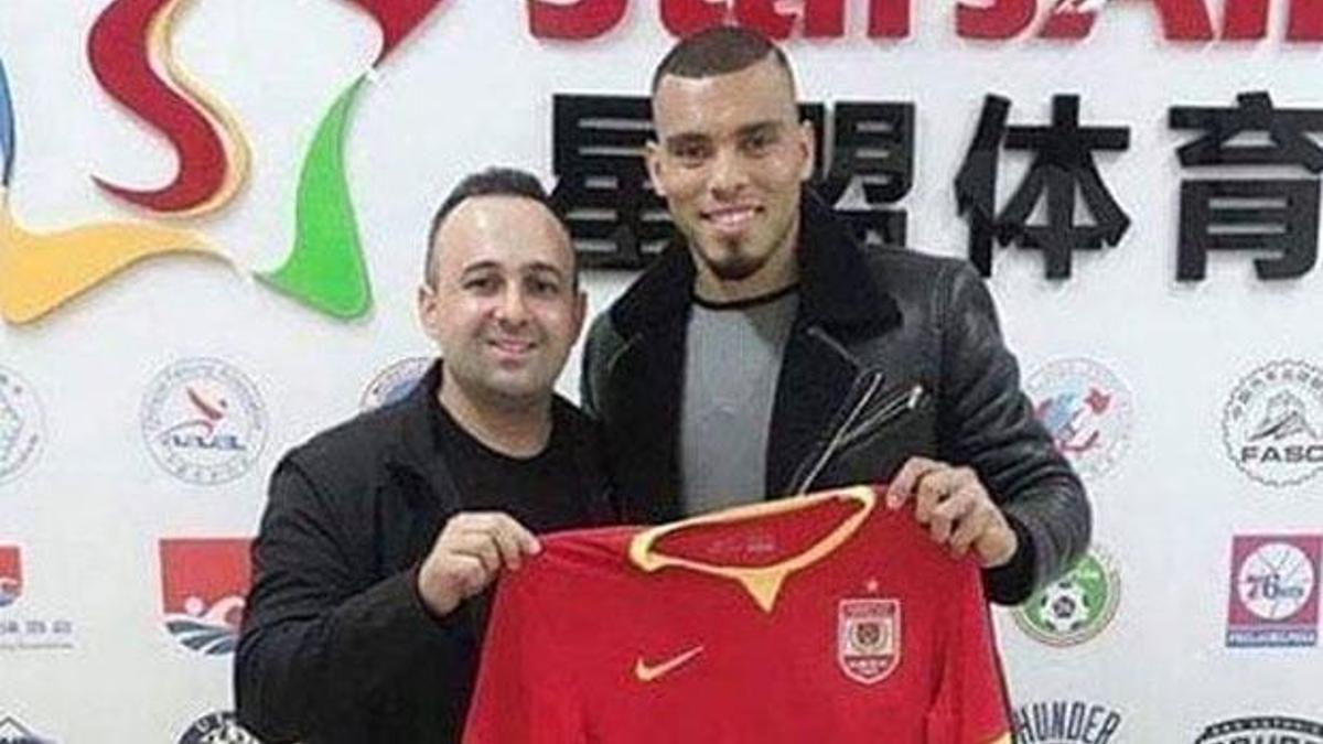 Maicon'un kardeşi Maurides Çin'e gitti!
