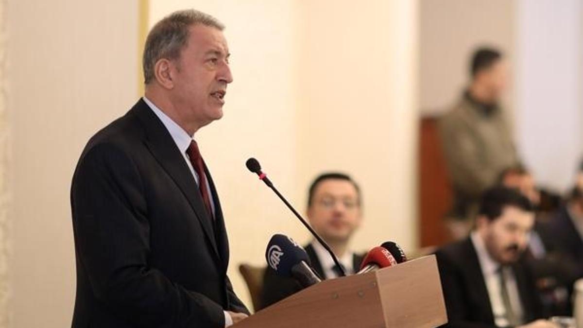 Bakan Akar: Yurt dışında da teröristlerin sonunu getireceğiz