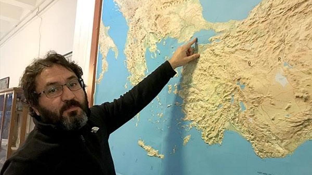 'Bu depremin büyüklüğü 7,1-7,2 olur!'