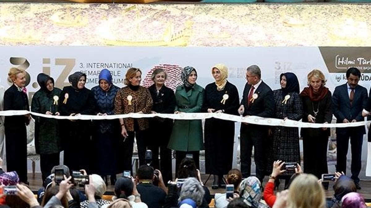 Üsküdar'da 3'üncü İz Bırakan Kadınlar Zirvesi