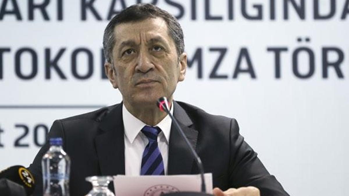 Bakan Selçuk açıkladı! Türkiye'de bir ilk olacak, seneye başlıyor...