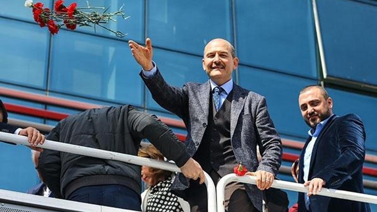 Soylu, Büyükçekmece'de halka hitap etti