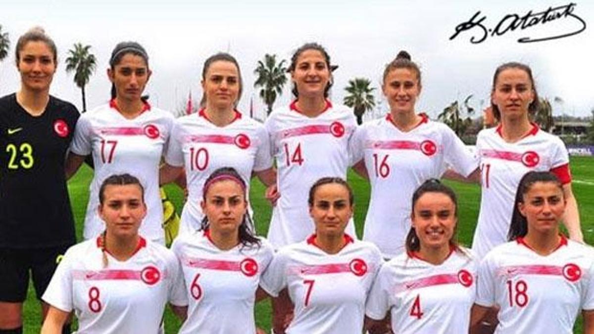 Spor camiasından 8 Mart Dünya Kadınlar Günü mesajları