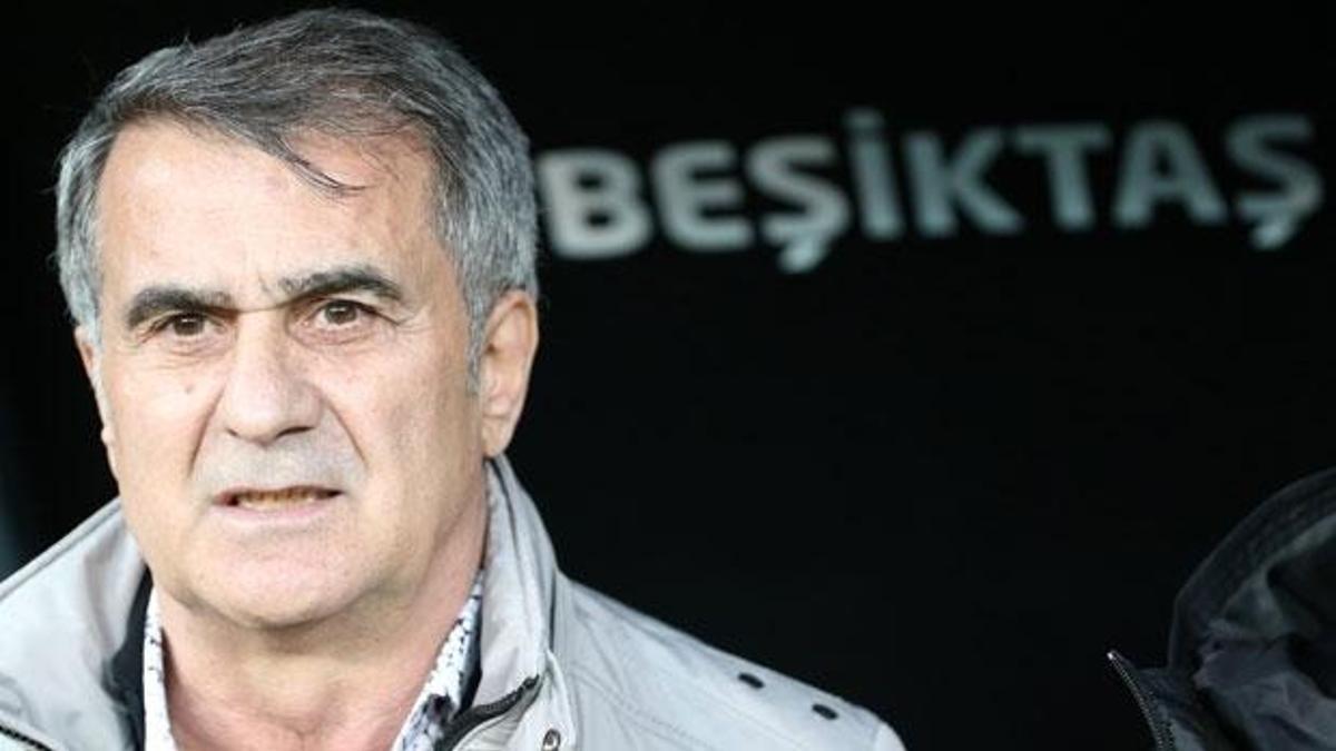 Soyunma odasında istifa konuşması!