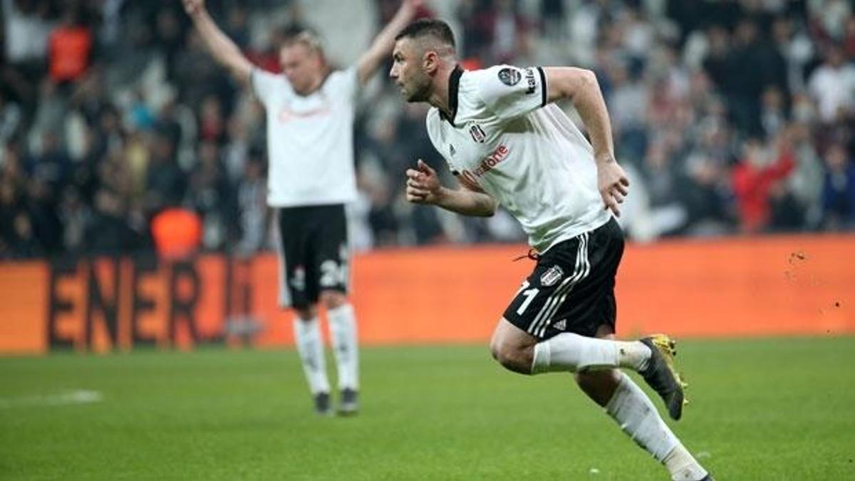 Burak Yılmaz Vodafone Park'ta atıyor!