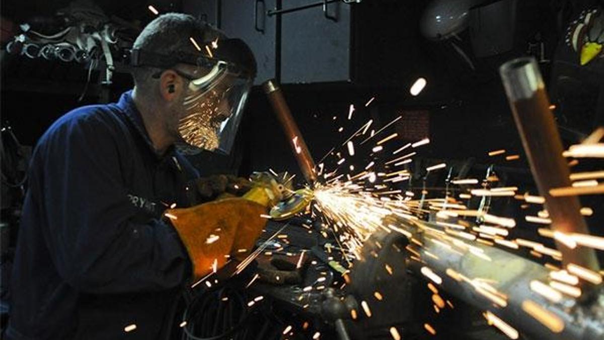 Yabancı uyruklu kaçak işçi çalıştırana büyük ceza!