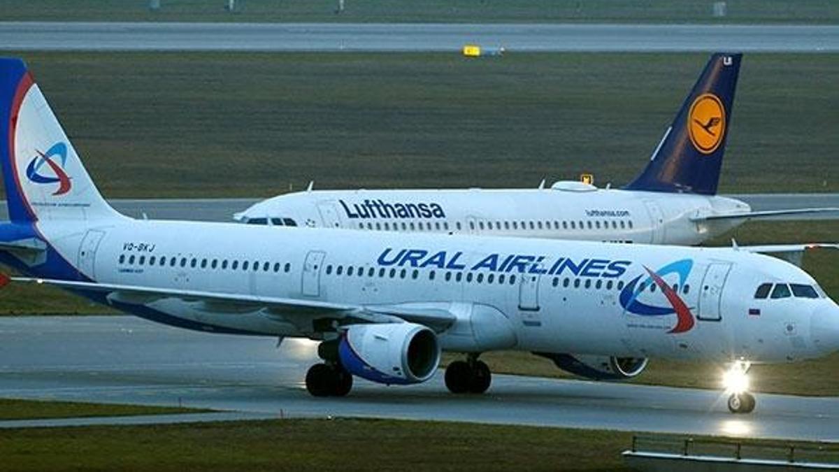 Bakü'ye acil iniş yapan Rus uçağı Moskova'ya gitti