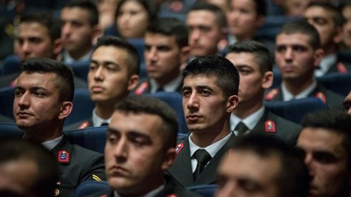 Sözleşmeli astsubay alımı için başvurular bugün sona eriyor!