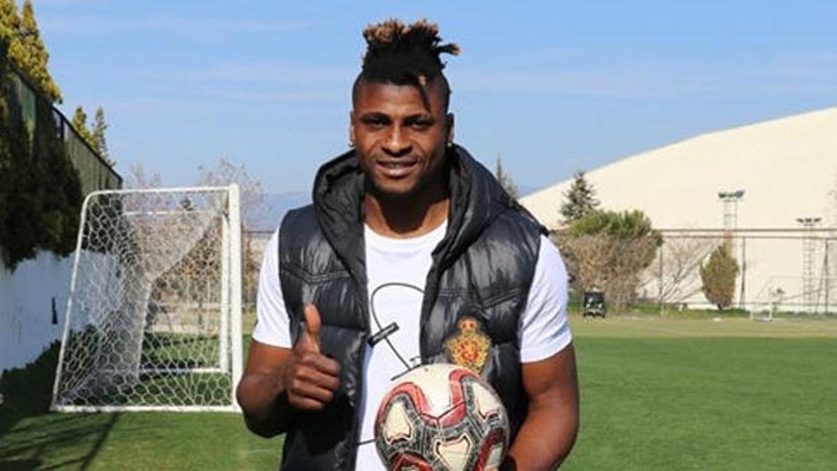 Denizlispor'da Kehinde özür diledi