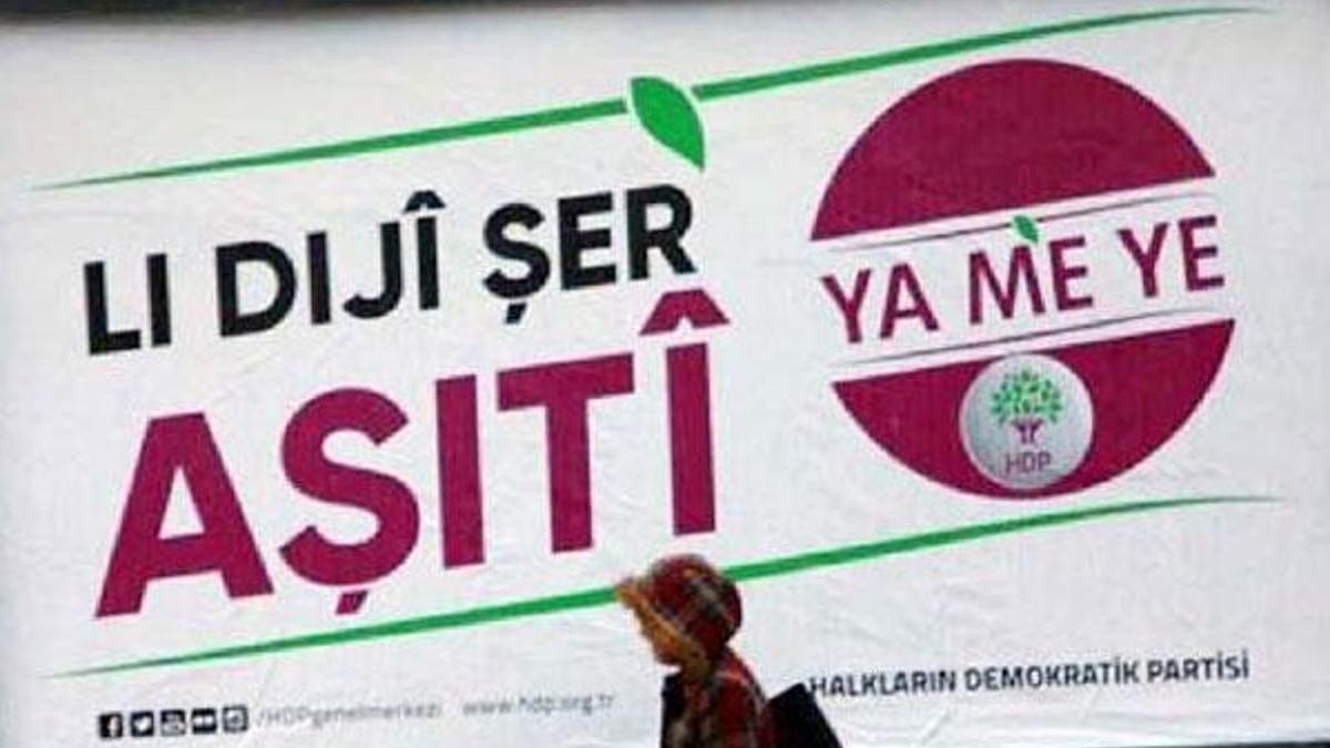 HDP’nin pankartı mahkeme kararıyla kaldırıldı!
