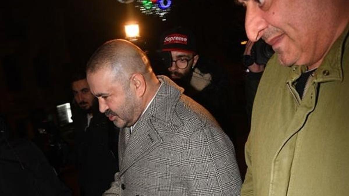 Sorulardan kaçarken arkadaşı eziliyordu