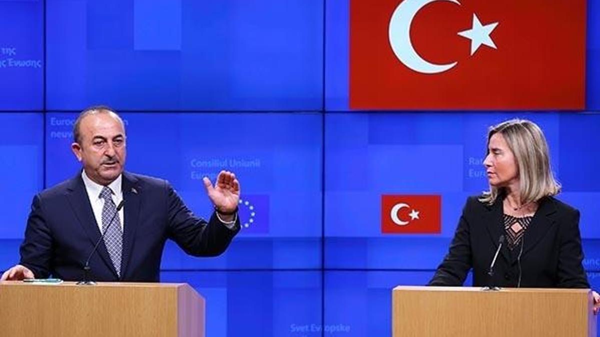 Bakan Çavuşoğlu'ndan AB'ye çağrı!