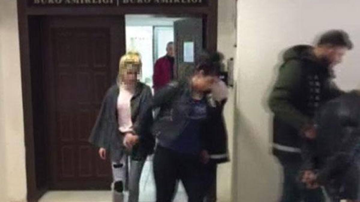 Evli adama şantaj yapan hayat kadınları yakayı ele verdi