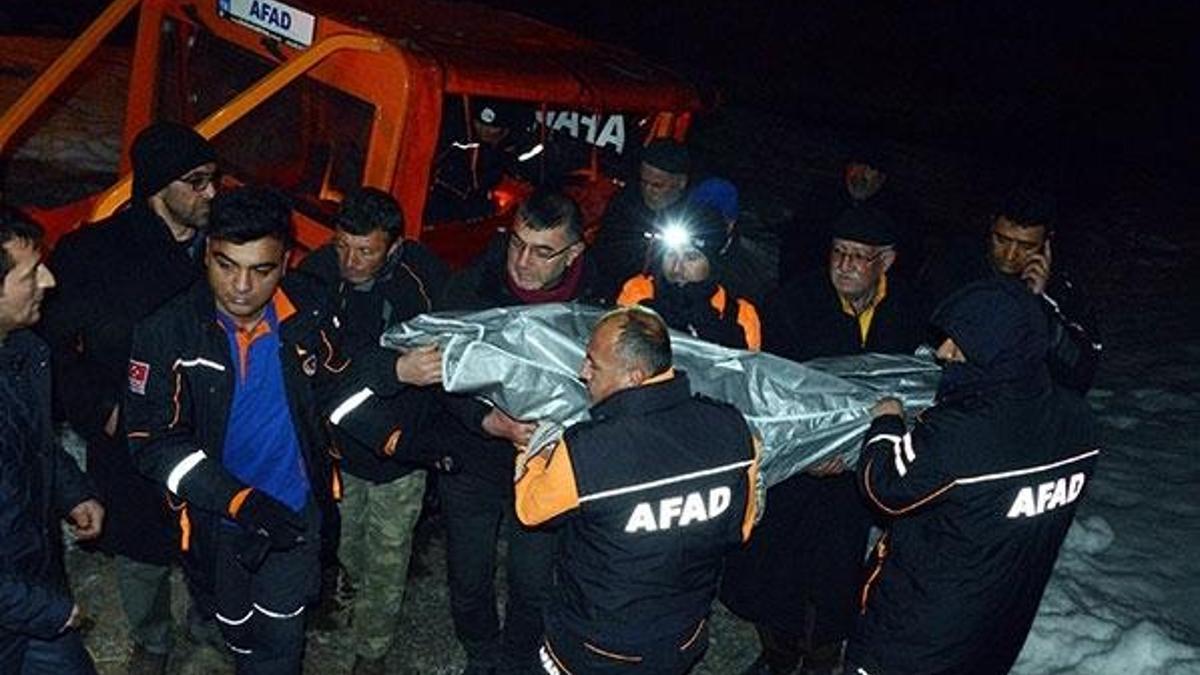 Evin yolunu kaybedince donarak öldü