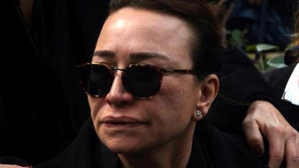 Demet Akbağ'dan teşekkür mesajı